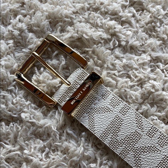 Michael Kors Belt - Picture 1 of 4